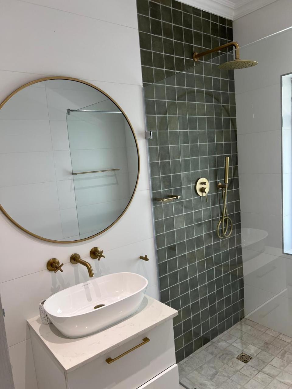 Chasselas Self Catering Cape Town Eksteriør bilde